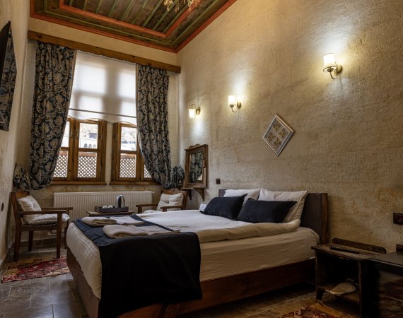 Jakuzili Suit Oda - 301